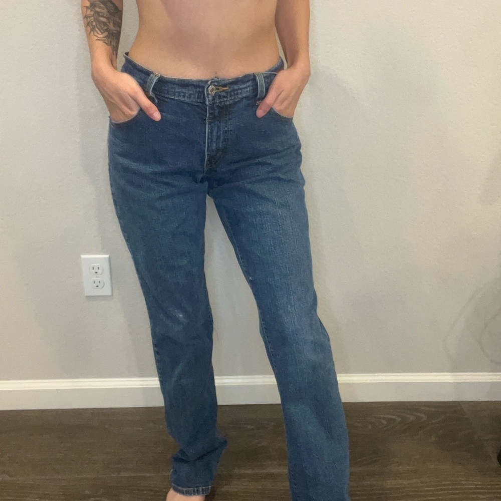Levi 550s   Relaxed bootcut (little bit of wear close to the knee area)